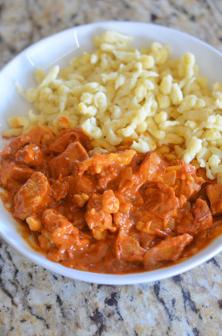 Paprikás Csirke Nokedli – Chicken Paprika with Dumplings