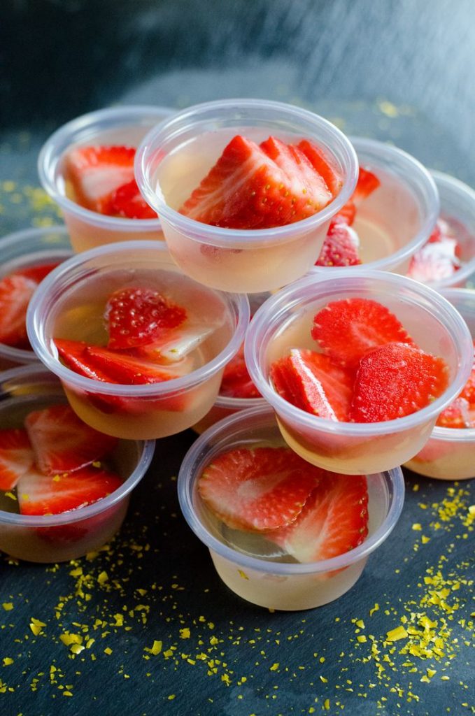 Strawberry Champagne Jello Shots