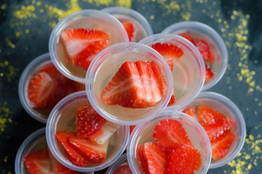 Strawberry Champagne Jello Shots