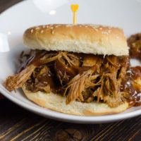 Instant Pot Pulled Pork Sandwiches