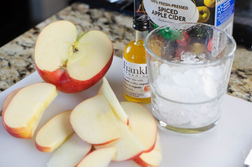 Fall cocktail with apples