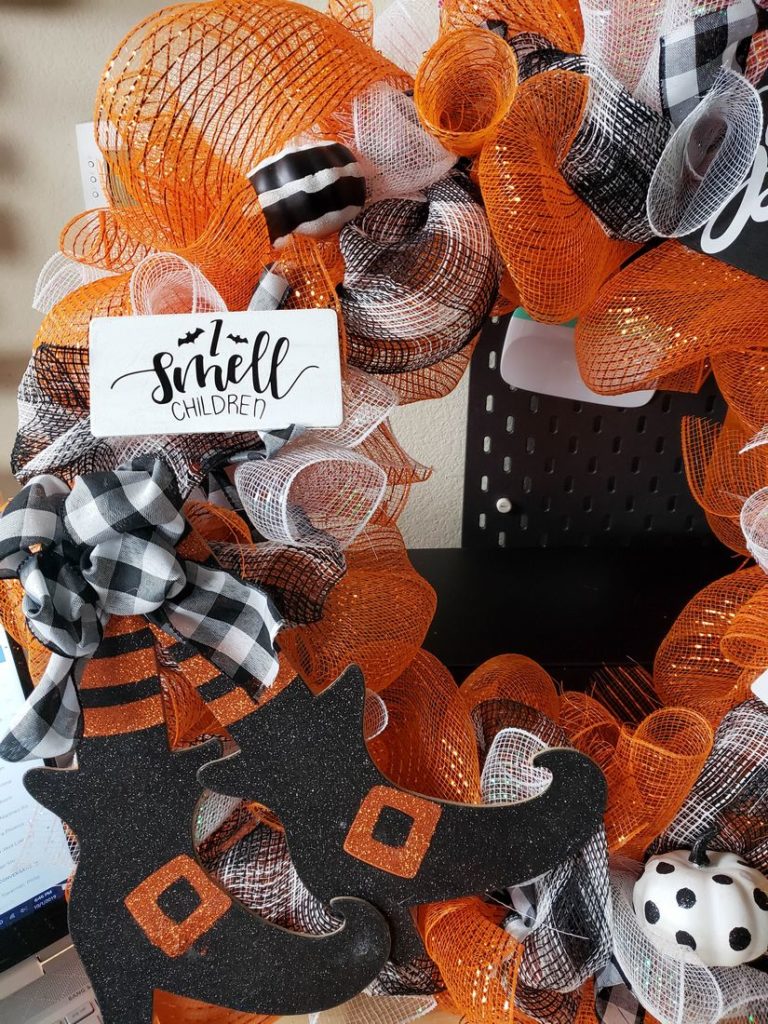 Hocus Pocus Halloween Wreath