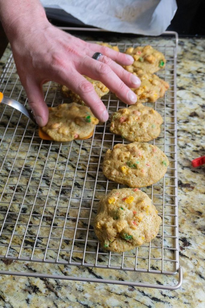 Christmas Crunch Cookies