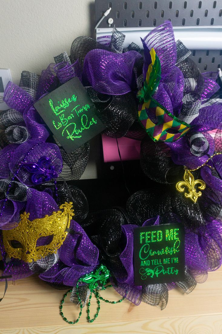 Mardi Gras Buffalo Plaid Wreath