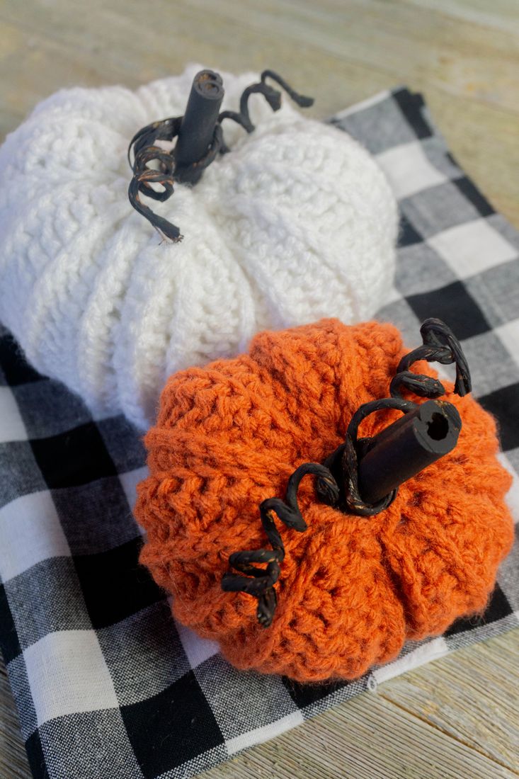 Farmhouse Crochet Pumpkins