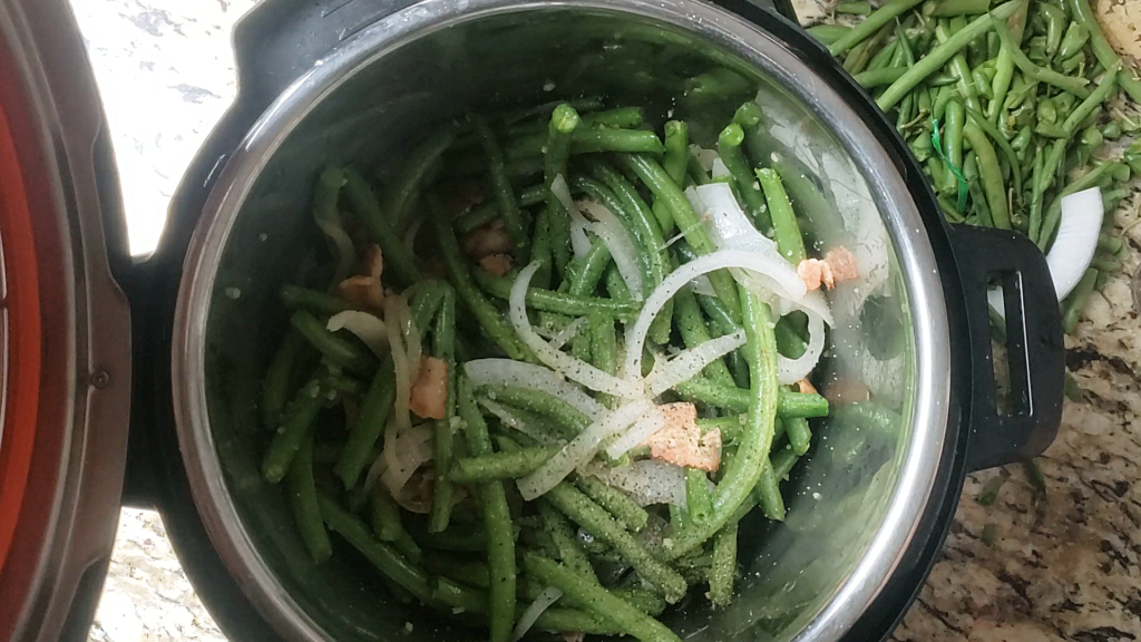 Instant Pot Bacon Green Beans inside the instant pot