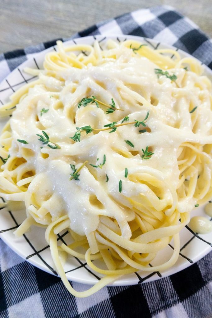 Fettuccine Alfredo