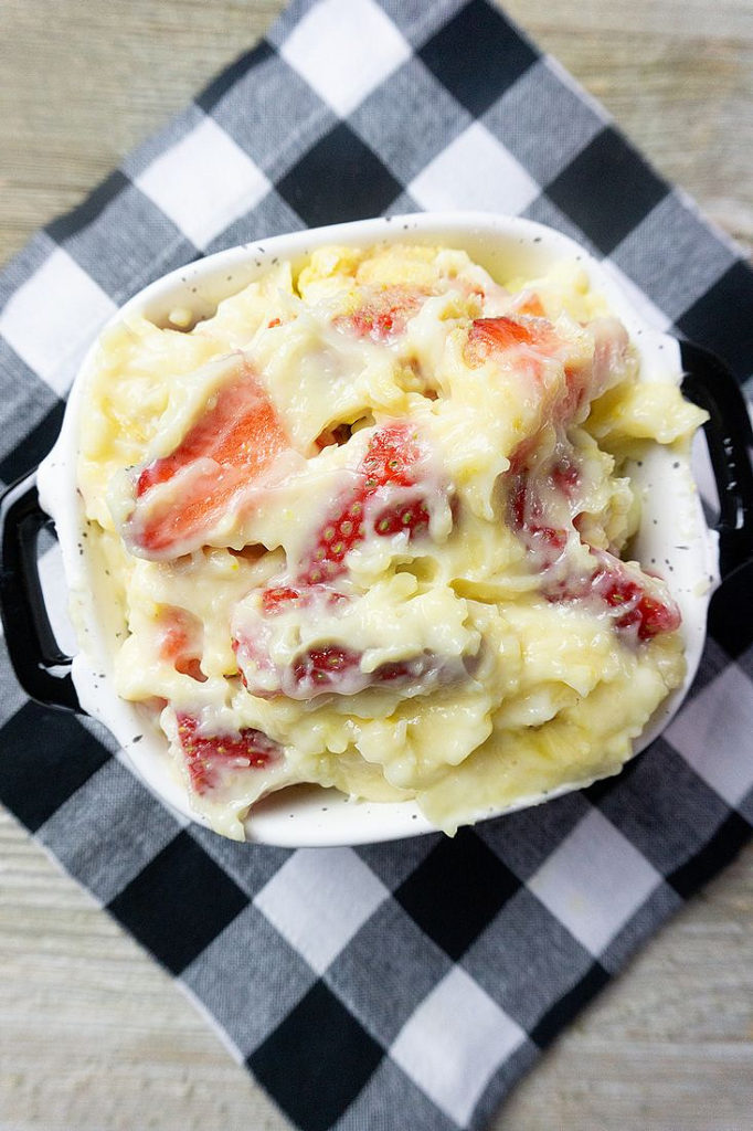 Strawberry Banana Yogurt Delight in a black and white bowl