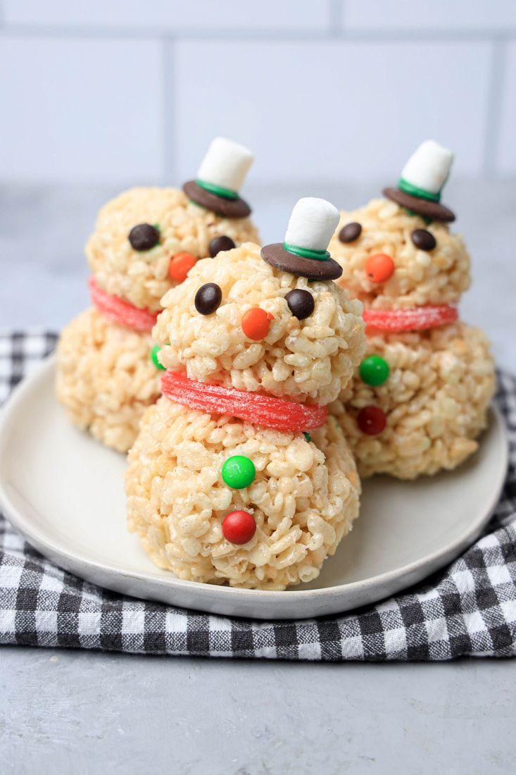 Snowman Rice Krispies Treats