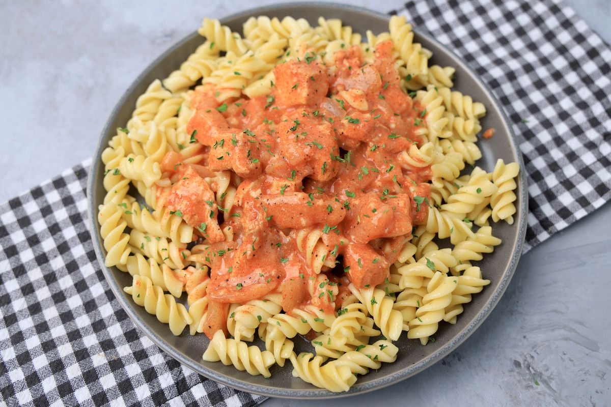 Slow Cooker Chicken Paprikash Mooshu Jenne