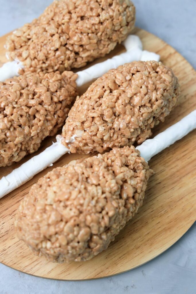 Turkey Leg Rice Krisipie Treats is the cutest to serve up as a dessert on Thanksgiving.